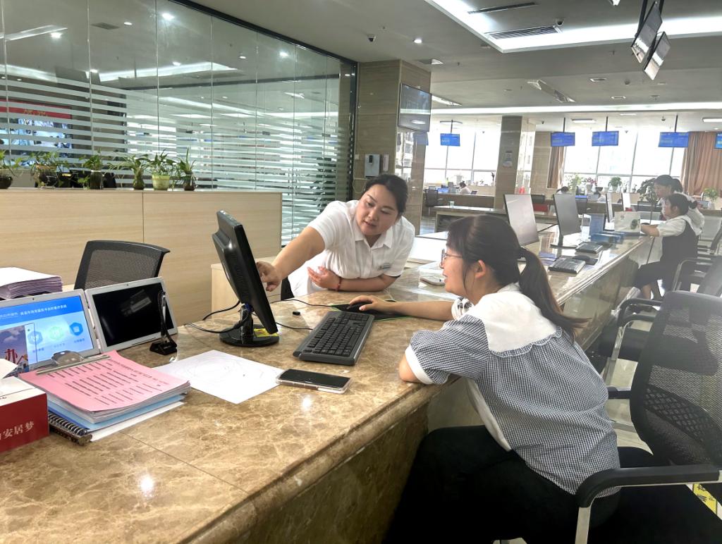 详细阅读:淮南包含正规代办中介提取公积金电话的词条 淮南包含正规代办中介提取公积金电话的词条